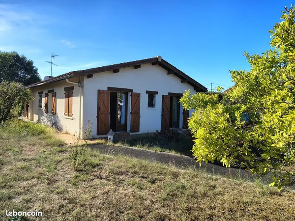 Maison T5 117 m² - Terrain 639 m² - Garage 30 m²