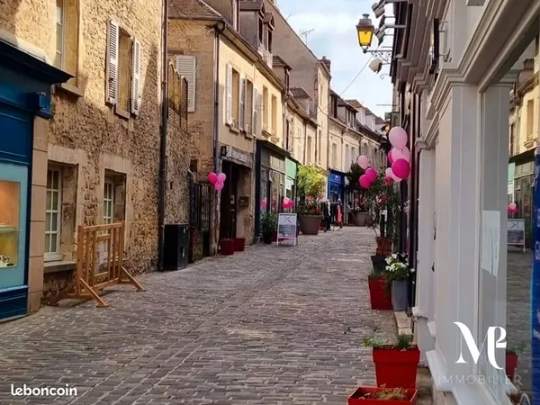 Fonds de commerce 50 m² SENLIS