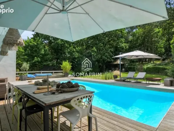 Maison 5 pièces 200 m²