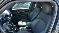 Mini Countryman Cooper SE 125ch + 95ch Edition Premium ALL4 BVA6 — photo 12