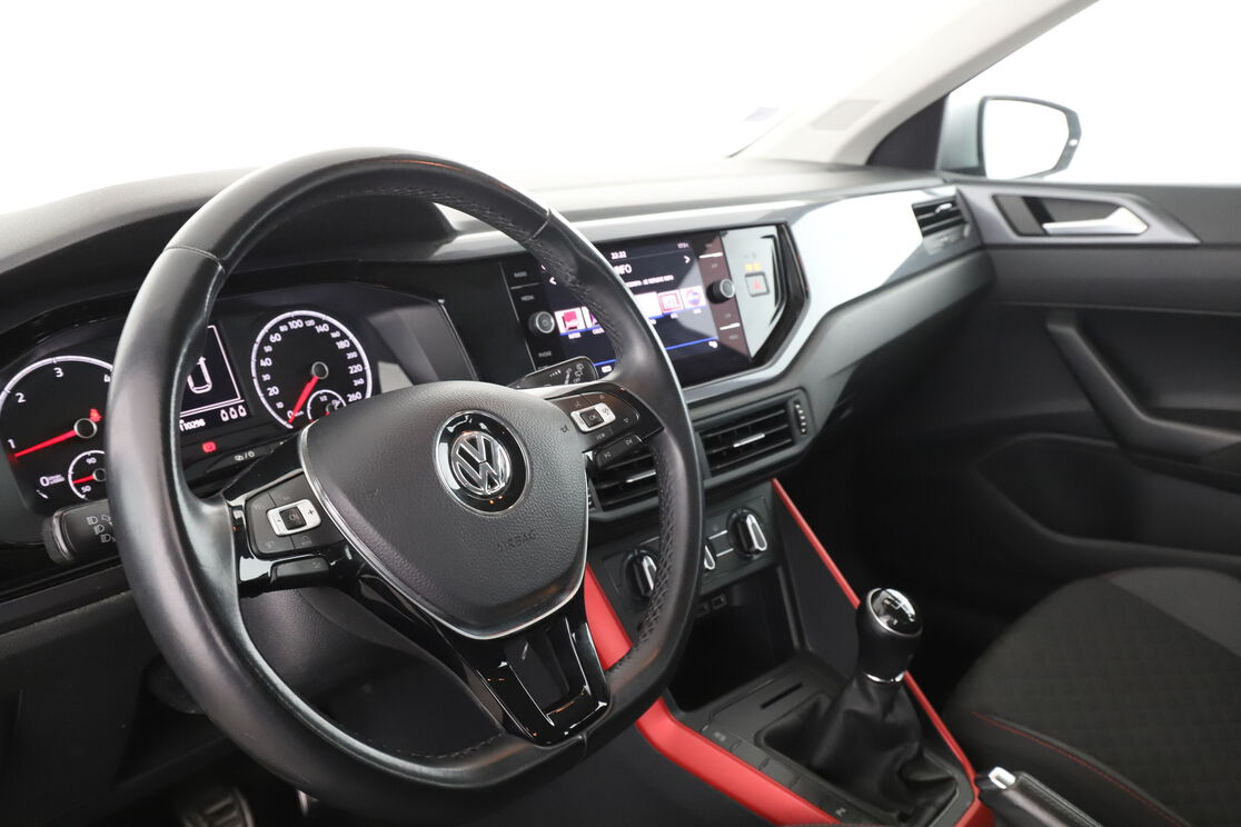 Volkswagen Polo 1.6 TDI Connect — photo 10