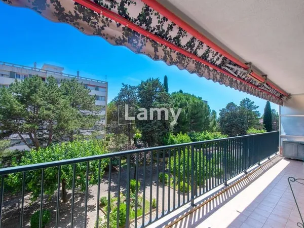 Appartement 4 pièces 99 m²
