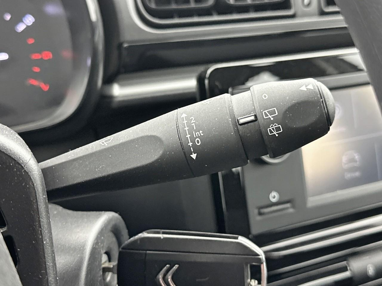 Citroën C3 puretech 83 s&s bvm5 you! — photo 18