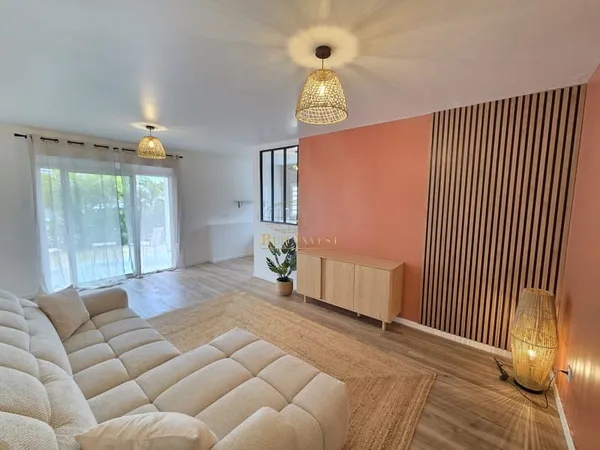 Appartement F2 en Rez-de-jardin