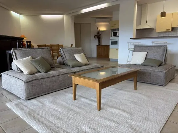 Appartement 4 pièces 122 m²