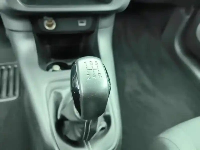 Citroën C3 puretech 83 s&amp;s bvm5 c-series — photo 24