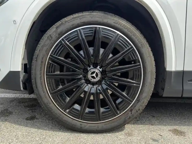 Mercedes Gla 250 e hybrid eq amg line — photo 11