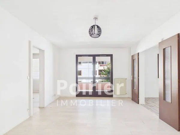 Appartement 4 pièces 87 m²