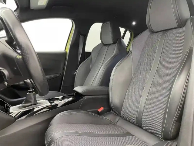 Peugeot 208 puretech 100 s&amp;s bvm6 — photo 29