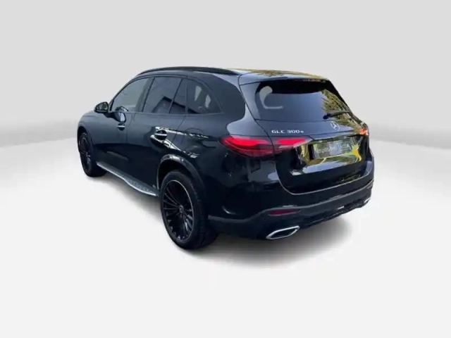 Mercedes Glc 300 e  hybrid eq 4matic am — photo 3