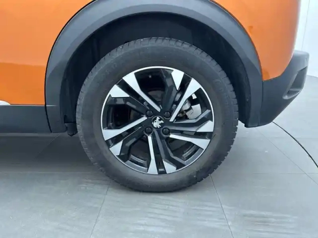 Peugeot 2008 puretech 130 s&amp;s eat8 — photo 13