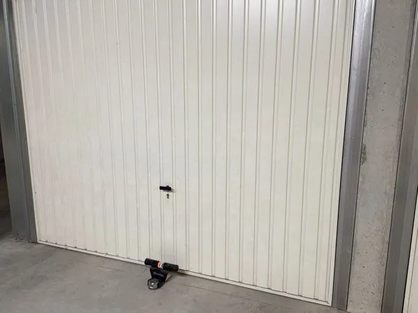 Garage fermé 14m2 à louer