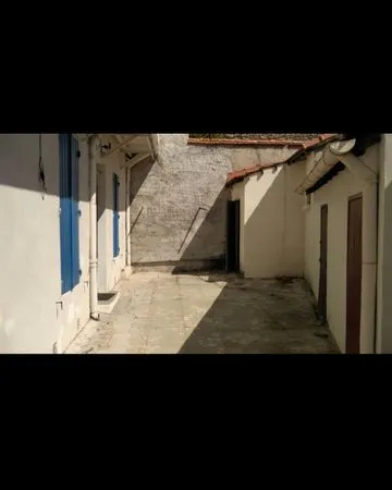 T2 43 m2 + local 9m2- Nimes secteur Jean Jaurès/Aqueduc - locataires en place