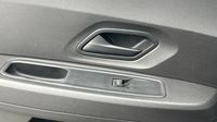 Dacia Sandero 1.0 SCe 65ch Access — photo 18