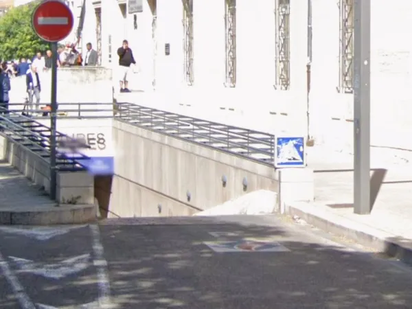 Place de parking sécurisée  Av Marechal De Lattre De Tassigny 84000 Avignon Investissement locatif 