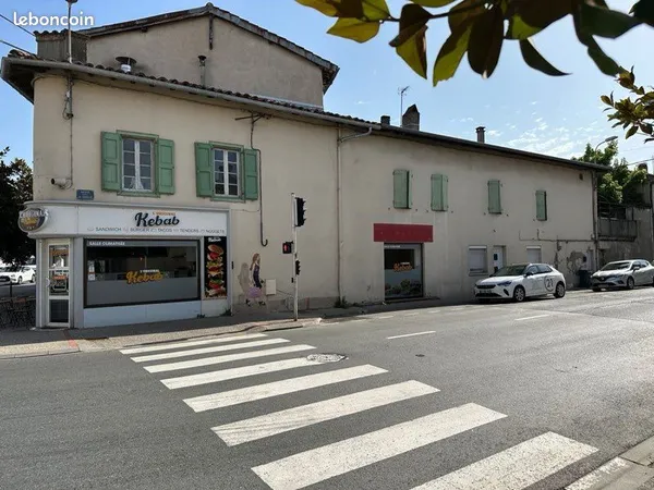 Immeuble 3 pièces 160 m²
