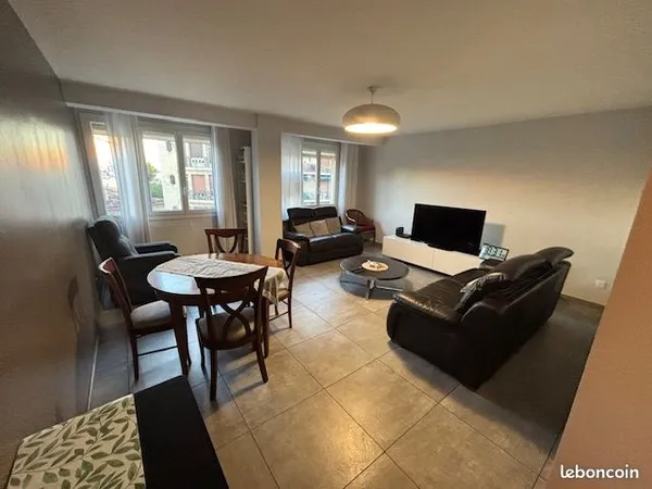Appart T4 de 100m2 aux 5 Avenues - Succession - Particulier / Prof Libérale