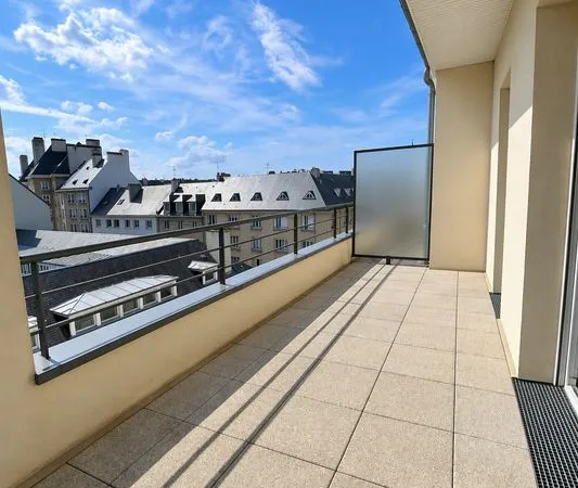 Beau t3 - avec parking et terrasse