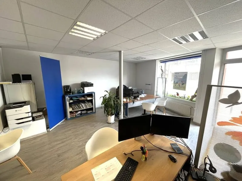 Photo 2