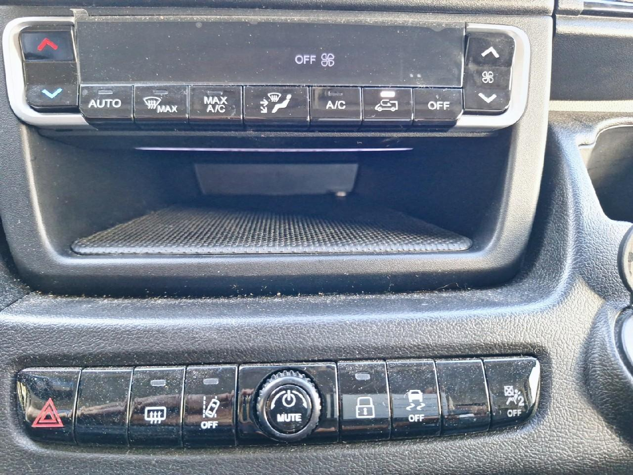Peugeot Boxer l3h2 3.3 140ch s&s — photo 17
