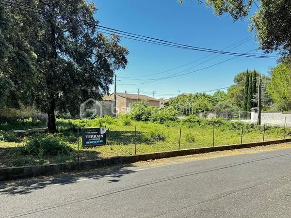 Terrain 461 m²