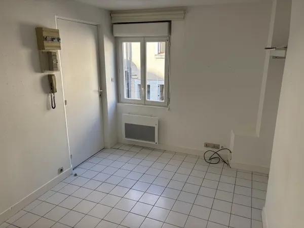 Loue studio 11m²