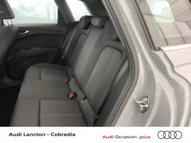 Audi Q4 E-Tron 35 e-tron 170ch edition one — photo 13