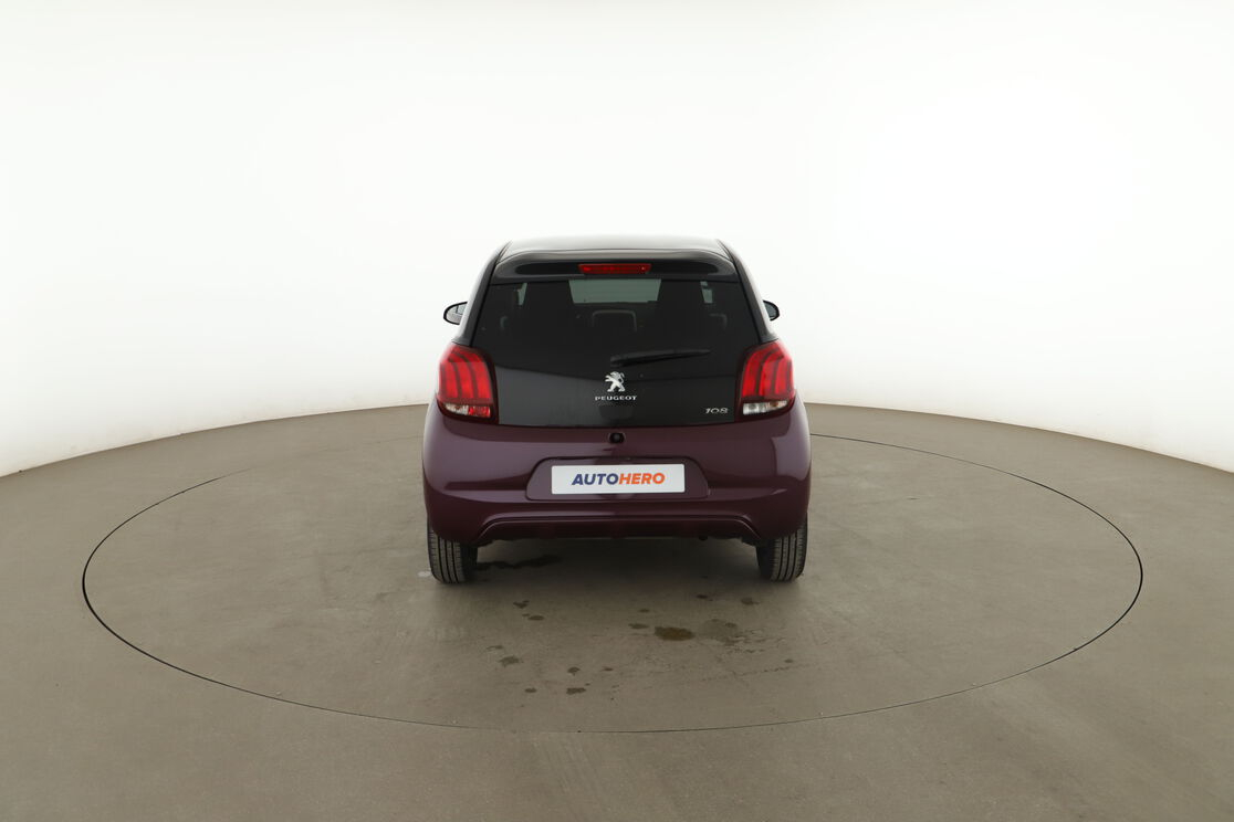 Peugeot 108 1.2 PureTech Allure — photo 4