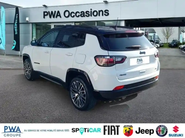 Jeep Compass 1.3 turbo t4 240ch phev 4xe summit at6 eawd — photo 7