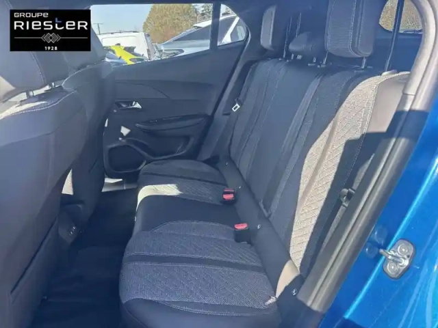 Peugeot 2008 electrique 50 kwh 136 ch — photo 33