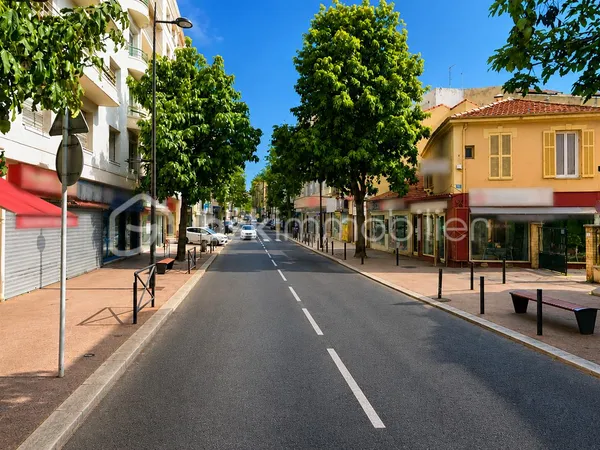 Fonds de commerce 2 pièces 73 m²
