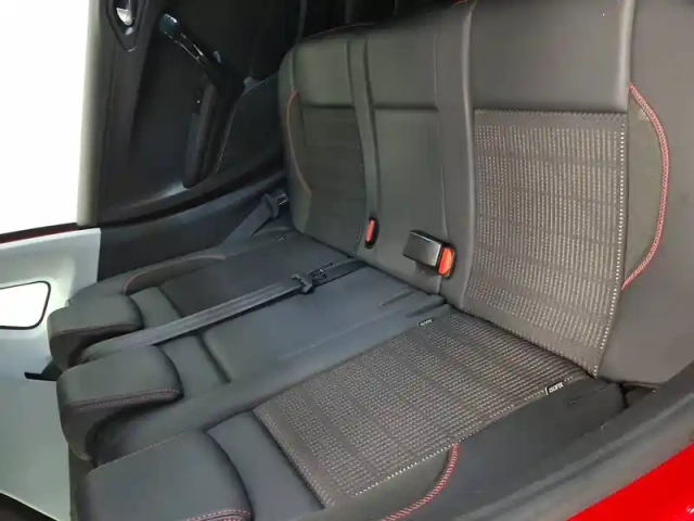Peugeot 2008 bluehdi 120ch s&amp;s eat6 — photo 27