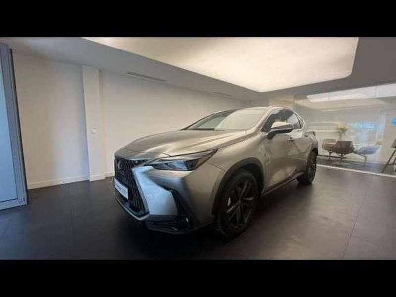 Lexus NX Lexus NX 350h 200ch Luxe Plus 2WD MY26 — photo 1