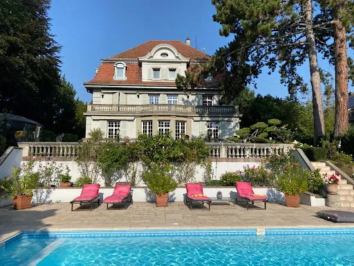 Maison 15 pièces 520 m²