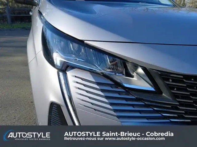 Peugeot 3008 1.5 bluehdi 130ch s&amp;s allure pack — photo 42