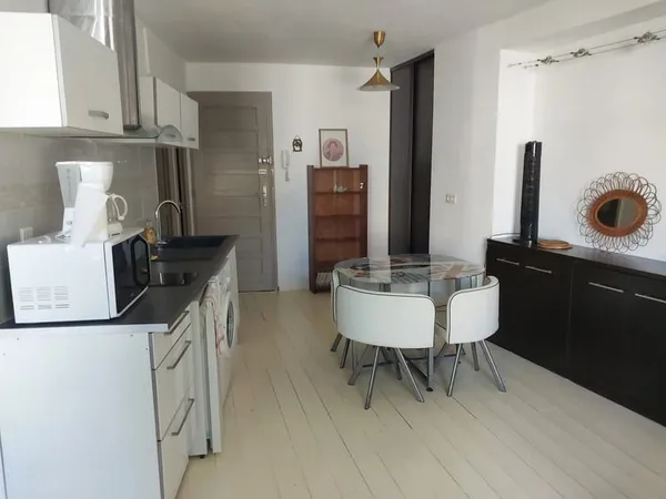 Studio meublé IM