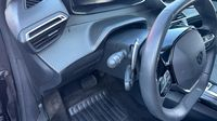 Peugeot 208 1.2 Hybrid 100ch Allure e-DCS6 — photo 23
