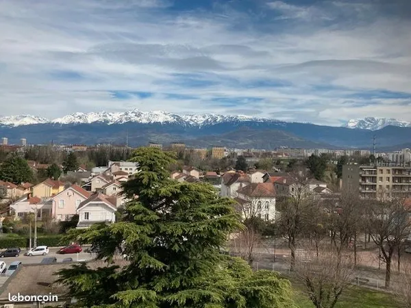Location t3 Seyssinet