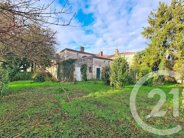 Maison 9 pièces 230 m²