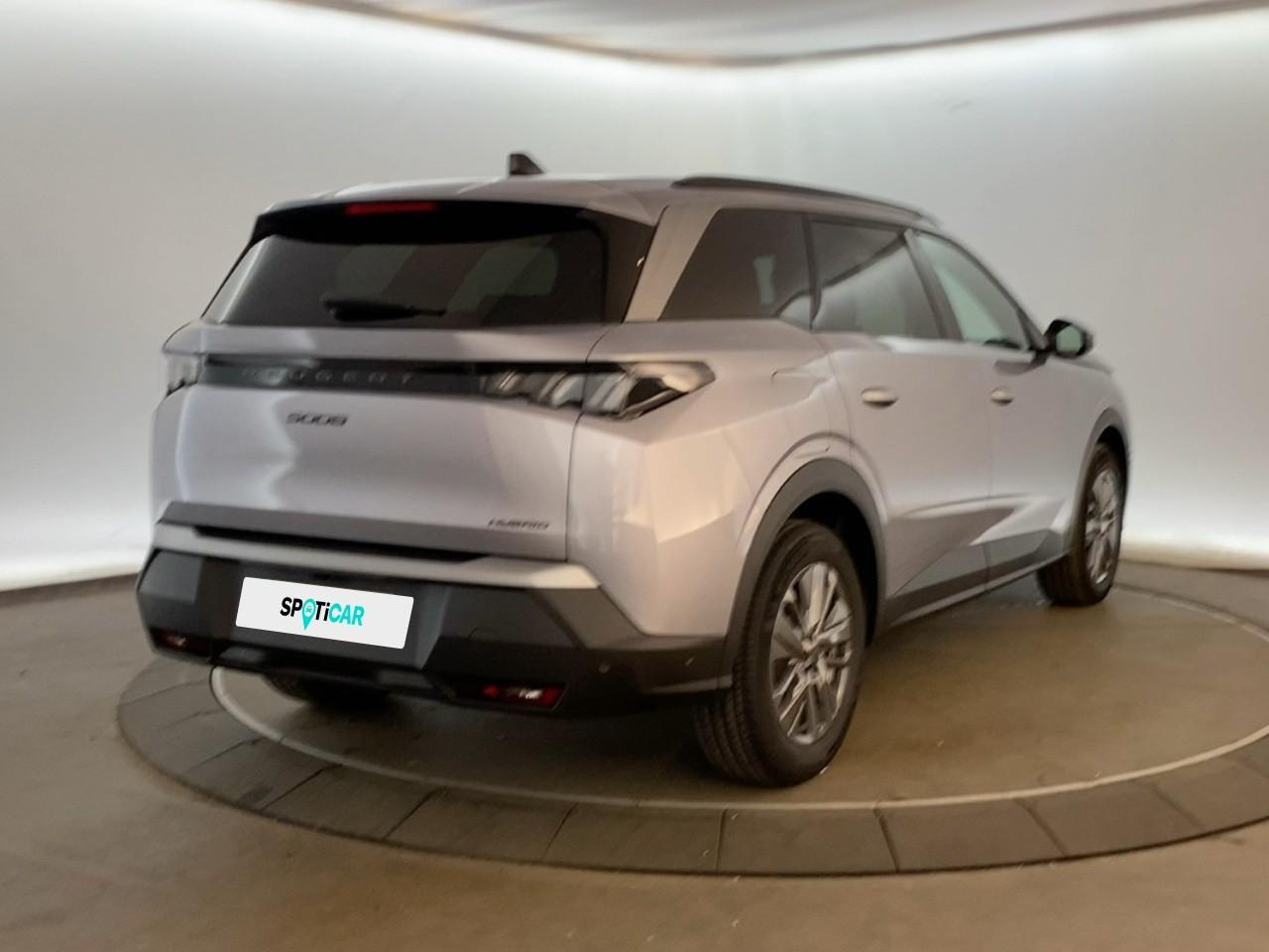 Peugeot 5008 hybrid 145 ch e-dcs6 allure — photo 7