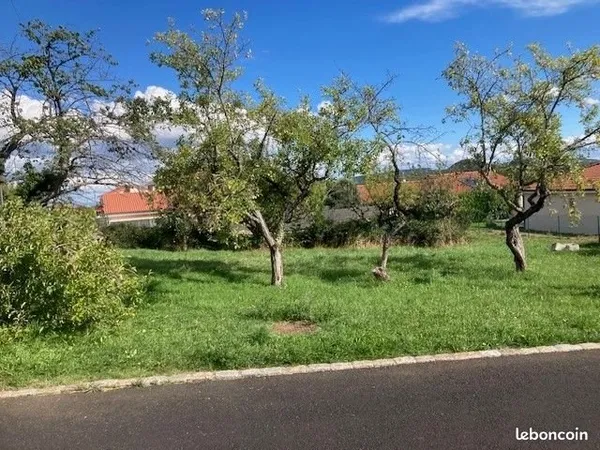 Terrain constructible CEYRAT-BOISSEJOUR