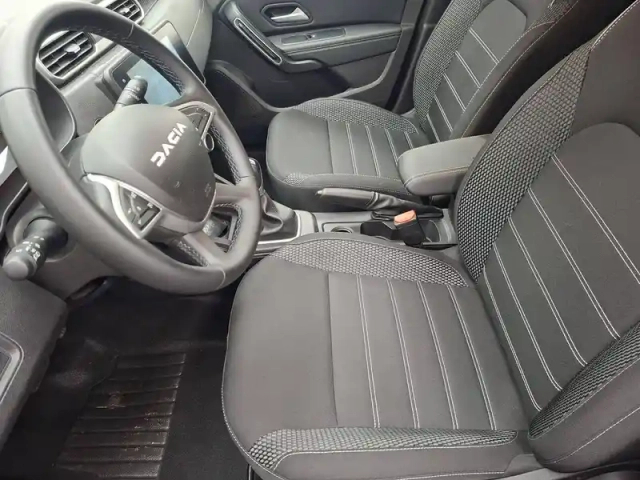 Dacia Duster tce 150 4x2 edc — photo 33