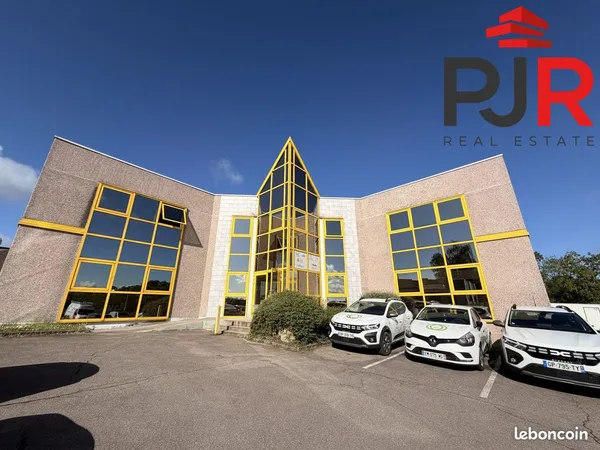 Bureaux 86 m² Maxéville