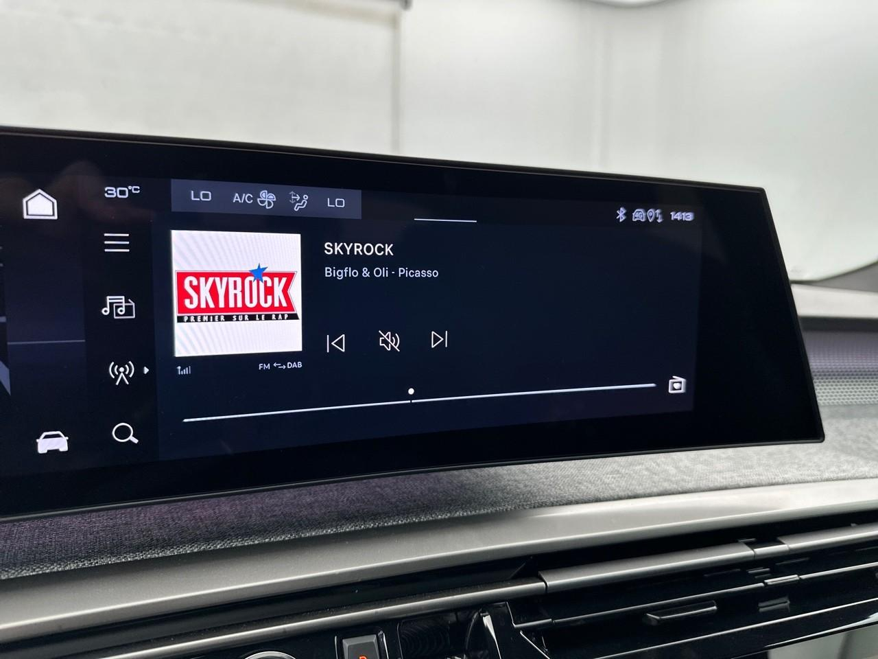 Peugeot 3008 hybrid 145 e-dcs6 gt — photo 22