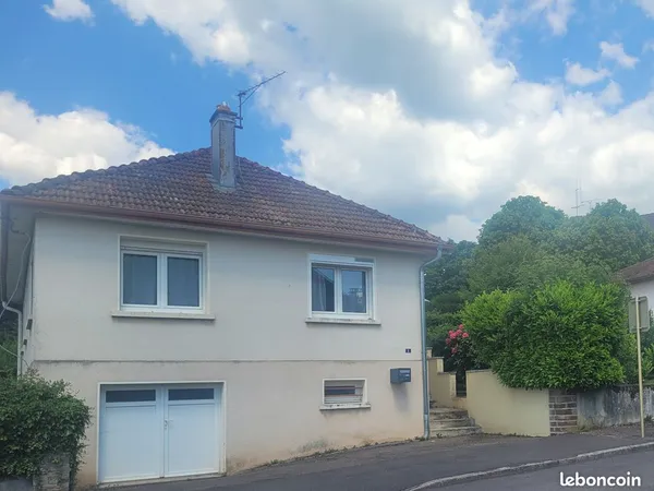 A louer à LUXEUIL maison F4 sur sous-sol