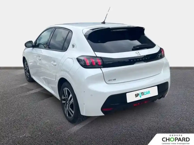 Peugeot 208 puretech 100 s&amp;s eat8 — photo 7
