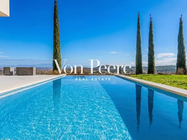 Propriété d'exception avec vue panoramique sur le Mont Ventoux