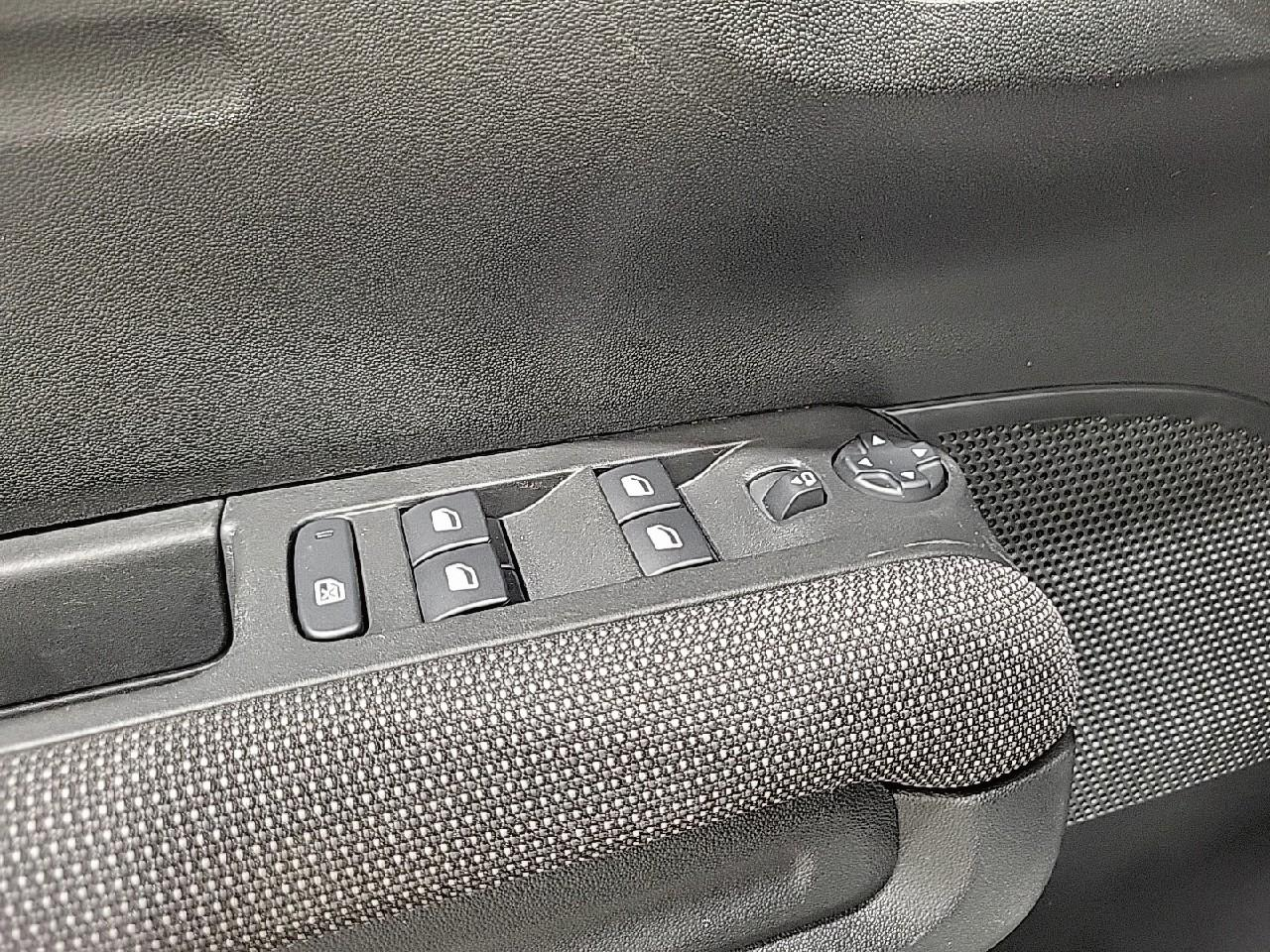 Citroën C3 Aircross bluehdi 110 s&s bvm6 feel pack — photo 23