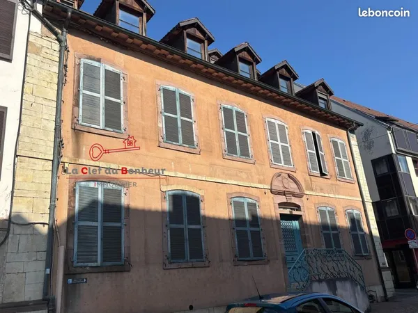 Immeuble 22 pièces 365 m²