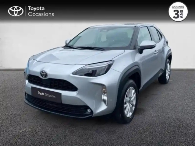 Toyota Yaris cross 116h dynamic business mc24